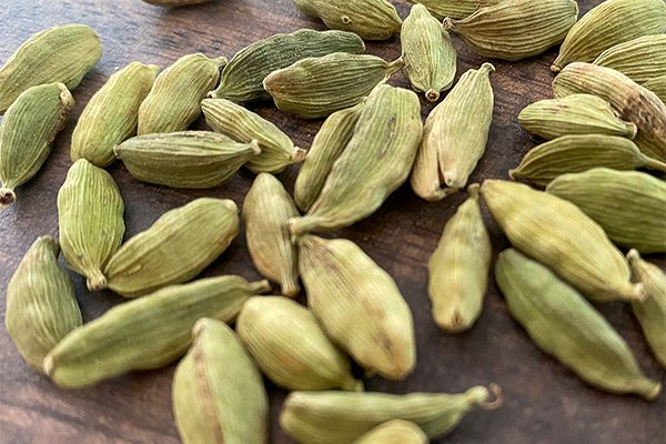 Premium Green Cardamom